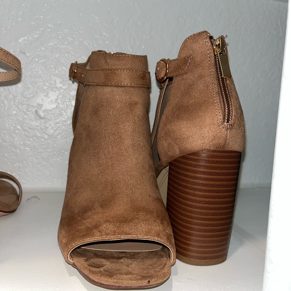 Ankle Sandal heels